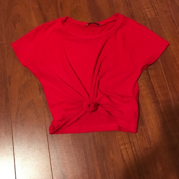 RED CROP TOP - Picture 1 of 3